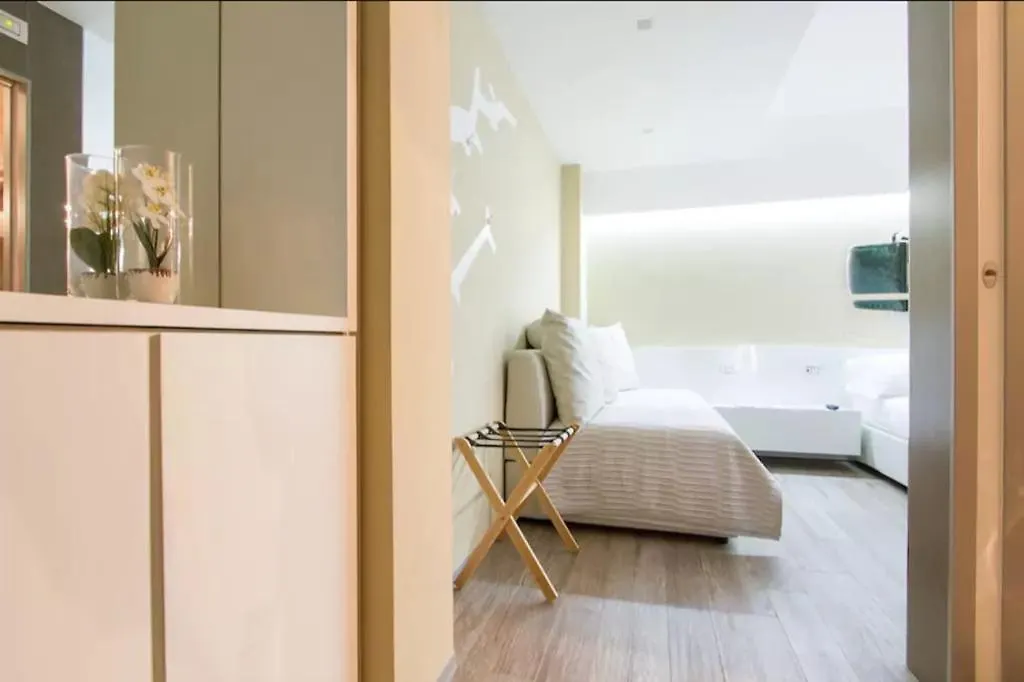 Ginevra Rooms Μπέργκαμο 2*,
