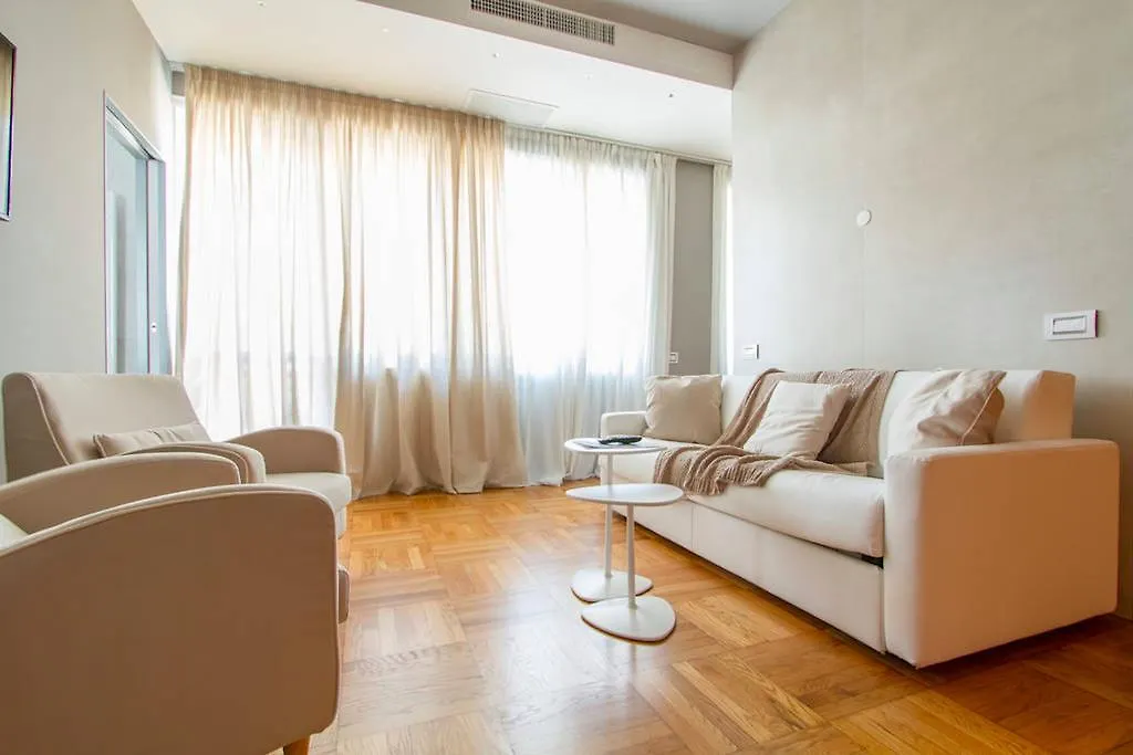 Bed and Breakfast Ginevra Rooms Μπέργκαμο
